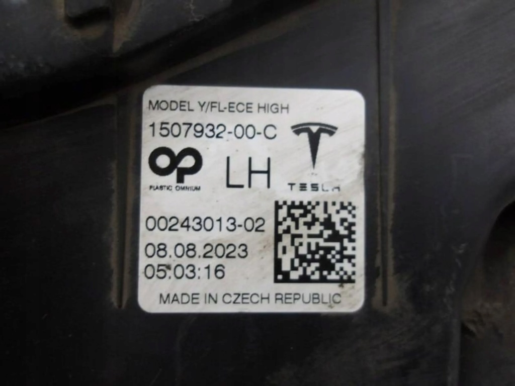 Tesla model y фара левая led drl с Разборки