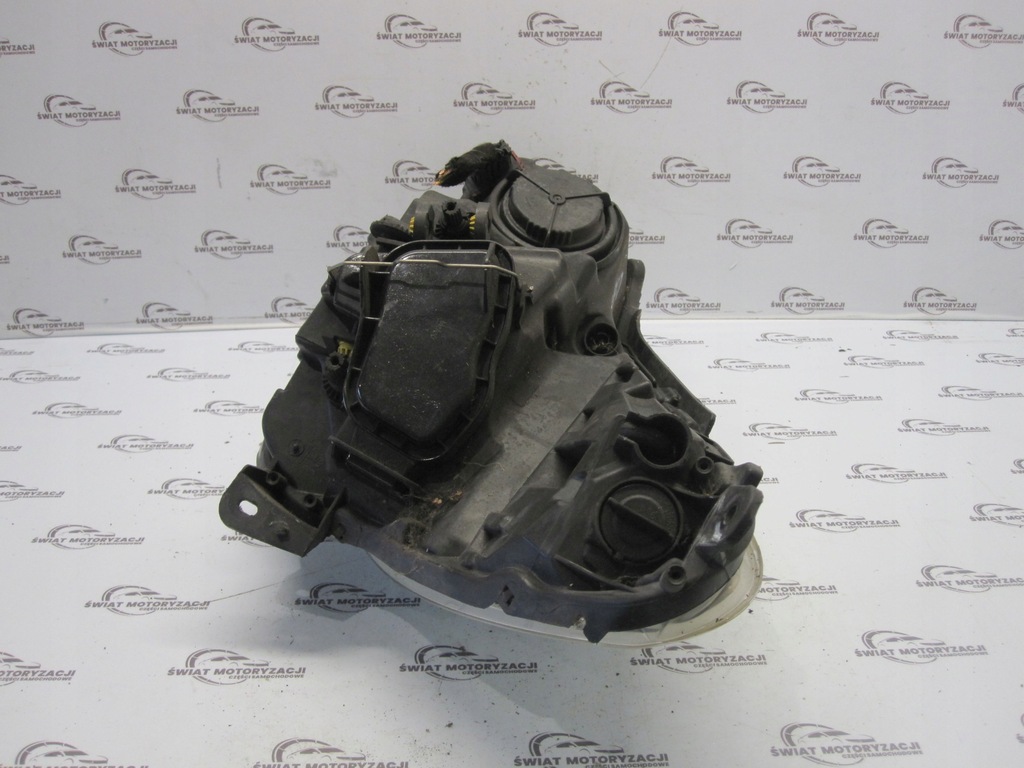 фото №7, Opel corsa d лампа права перед 13432892 90003113 anglik