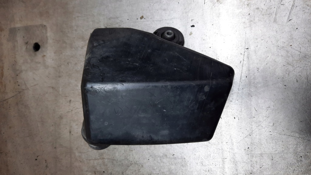 фото №1, Резонатор 4613729899 volvo v50 s40 ii 2.4b