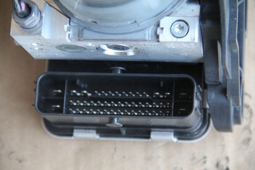 фото №10, Насос abs vw atlas v6 3.6 5q0614517fj 5q0614517ds