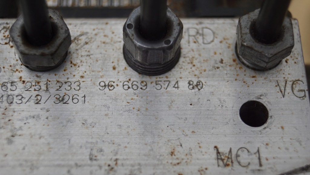 фото №10, Насос abs peugeot rcz 9676184780