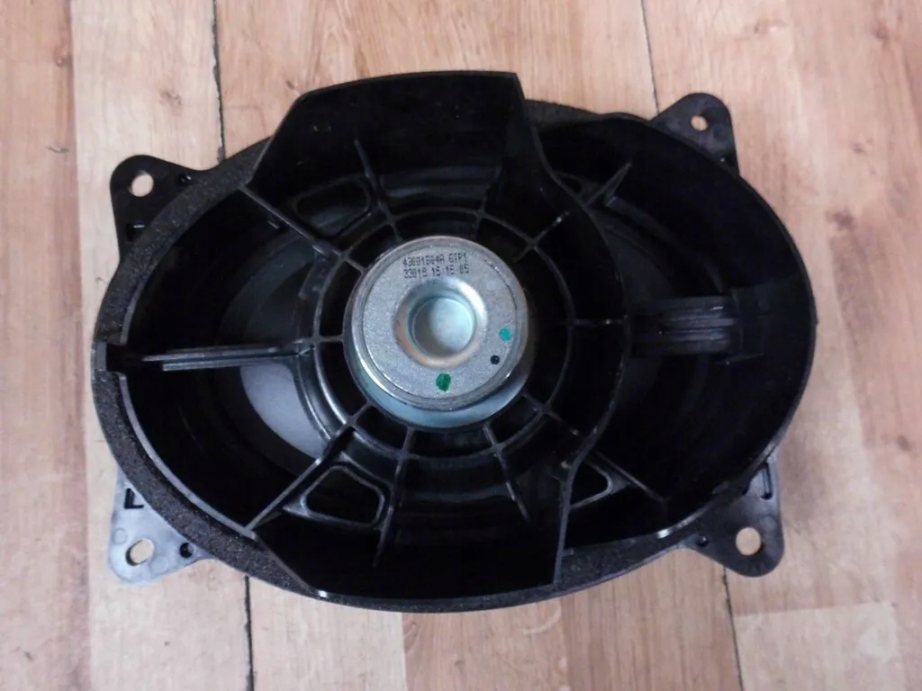 фото №8, Toyota land cruiser j150 06316j0801 динамик jbl