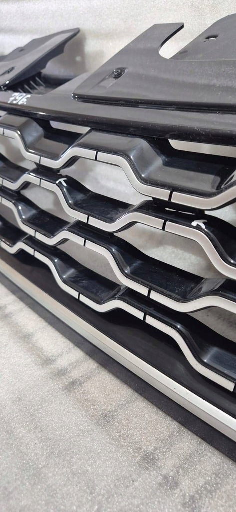 фото №11, Решітка радіатора решітка радіатора передня land rover evoque ii 20-