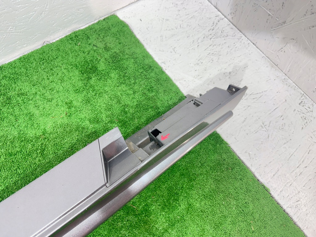 фото №8, Jaguar xe r-sport молдинг поріг поріг накладка права правий