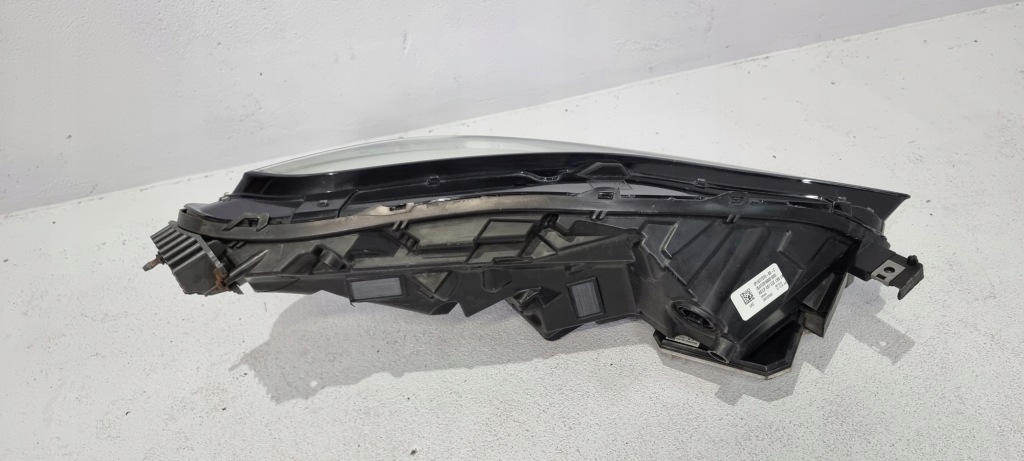 Фара левый перед передняя tesla 3 full led 17- Недорого