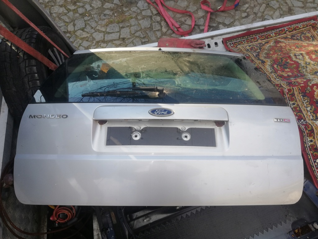 фото №1, Кришка багажника багажника ford mondeo kombi mk3 срібляста