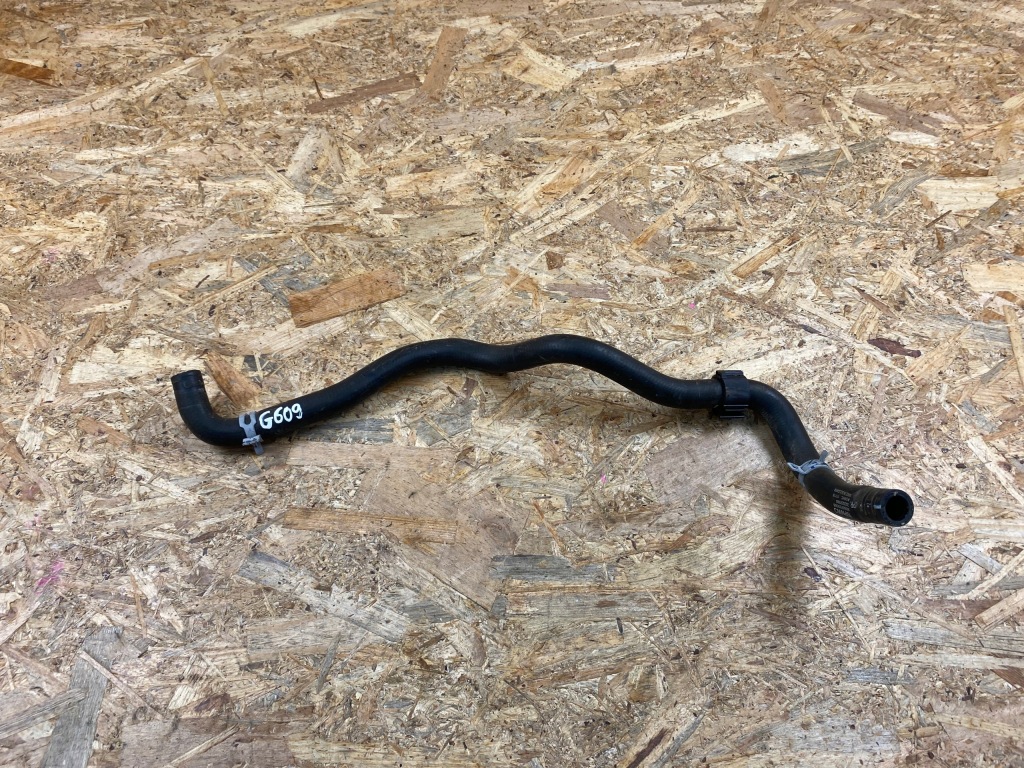 Купить Пабтрубок  труба шланг воды volvo xc40 2 32222095 2017-