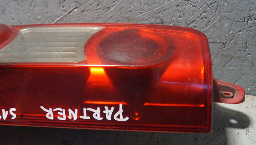 фото №9, Лампа правий задня peugeot partner iii berlingo iii 9680607880 s1385