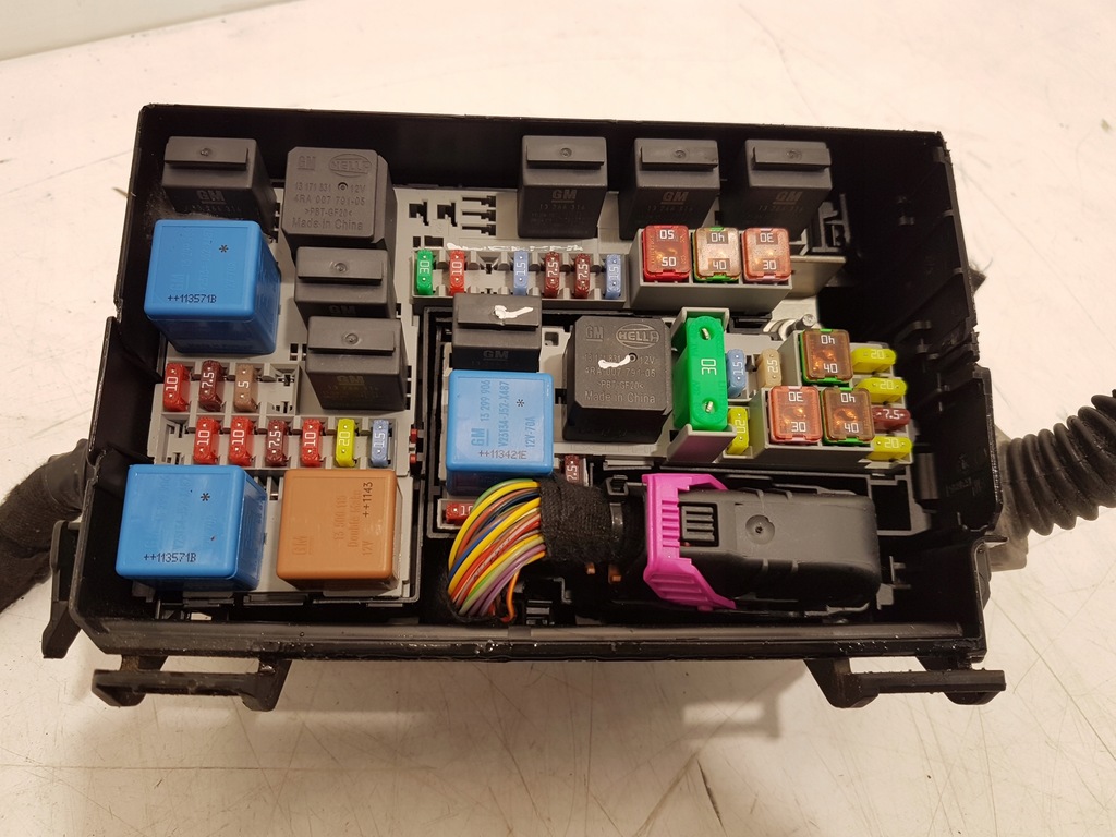 фото №6, Opel meriva b 1.4 turbo корпус коробка запобіжників bsi