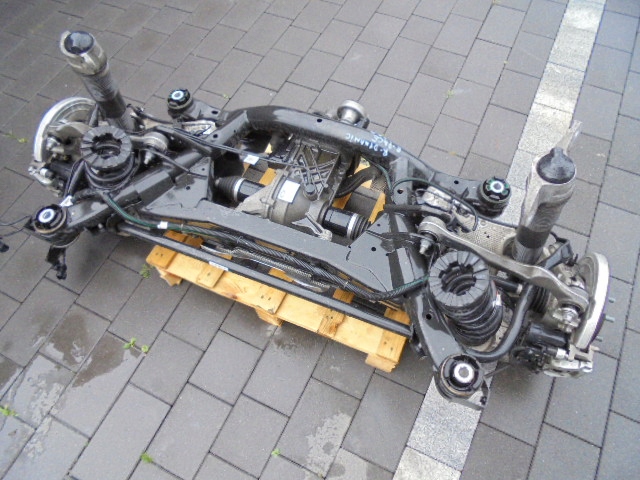 фото №8, Подвеска задние балка мост jaguar e-pace 2.0 d