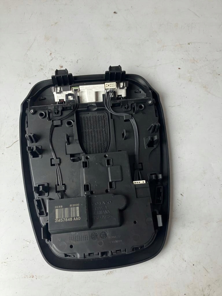 фото №3, Лампа потолочный volvo xc40 r design 31457848