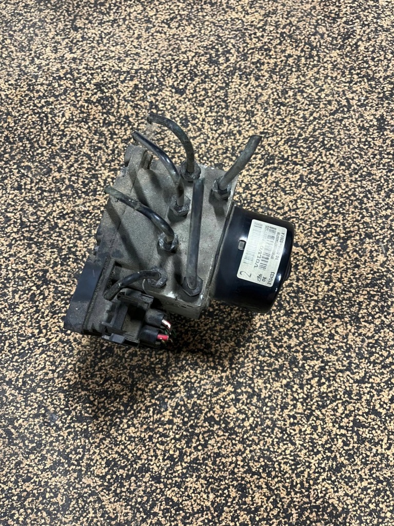 фото №2, Volvo s60 2006 насос abs