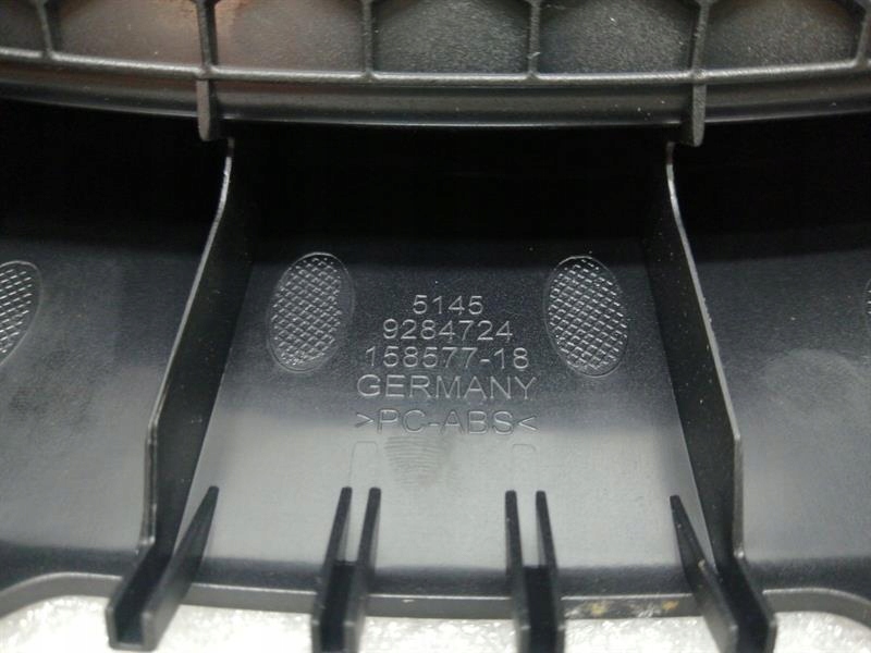 фото №7, Bmw i8 hybrid cup holders 511692847 2451169284725 держатель