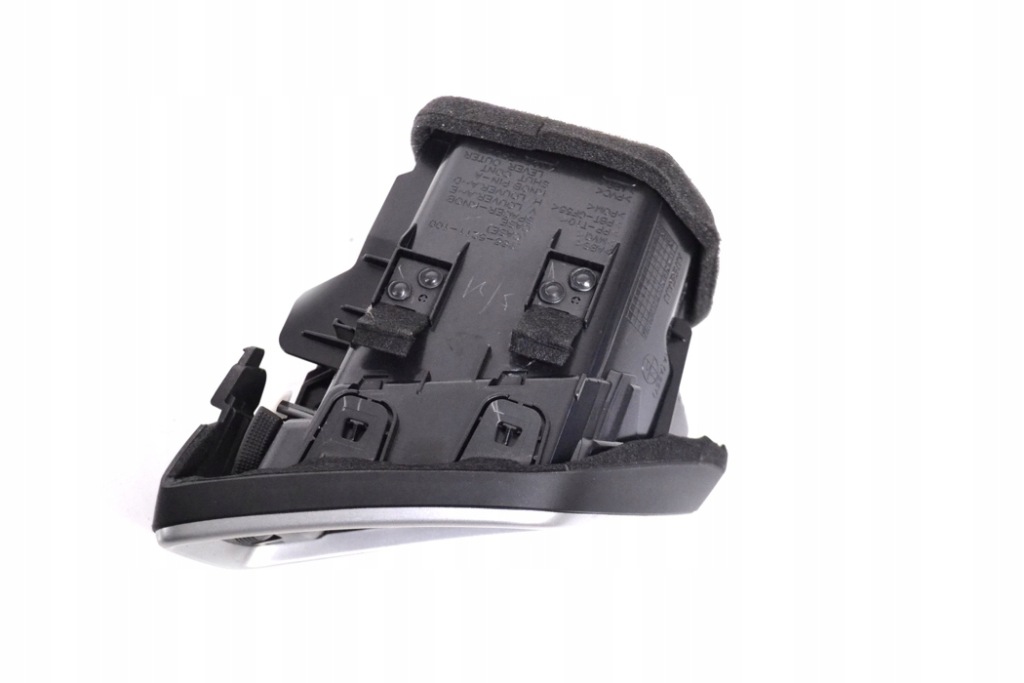 фото №4, Nissan x-trail t32 1.6 dci 2016 rhd приборная панель приборная воздуховод воздуха