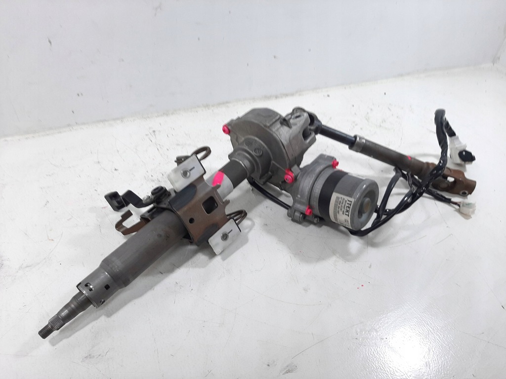 фото №11, Toyota auris e15 1.4 d4d 3d 08r усилитель электрический насос 4520002281