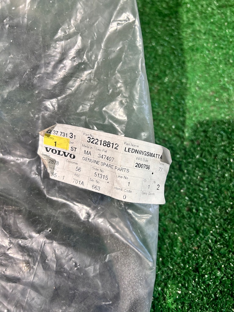 фото №3, Проводка двері передніх volvo xc40