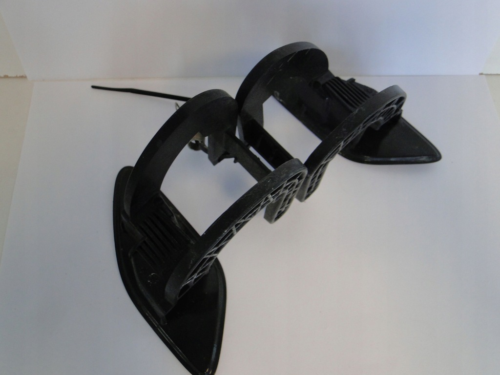 фото №5, Mercedes glk 204 x204 lift заглушка распылителя