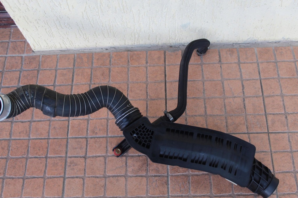 фото №1, Oodma шланг mercedes w203 1.8 k 2710901937