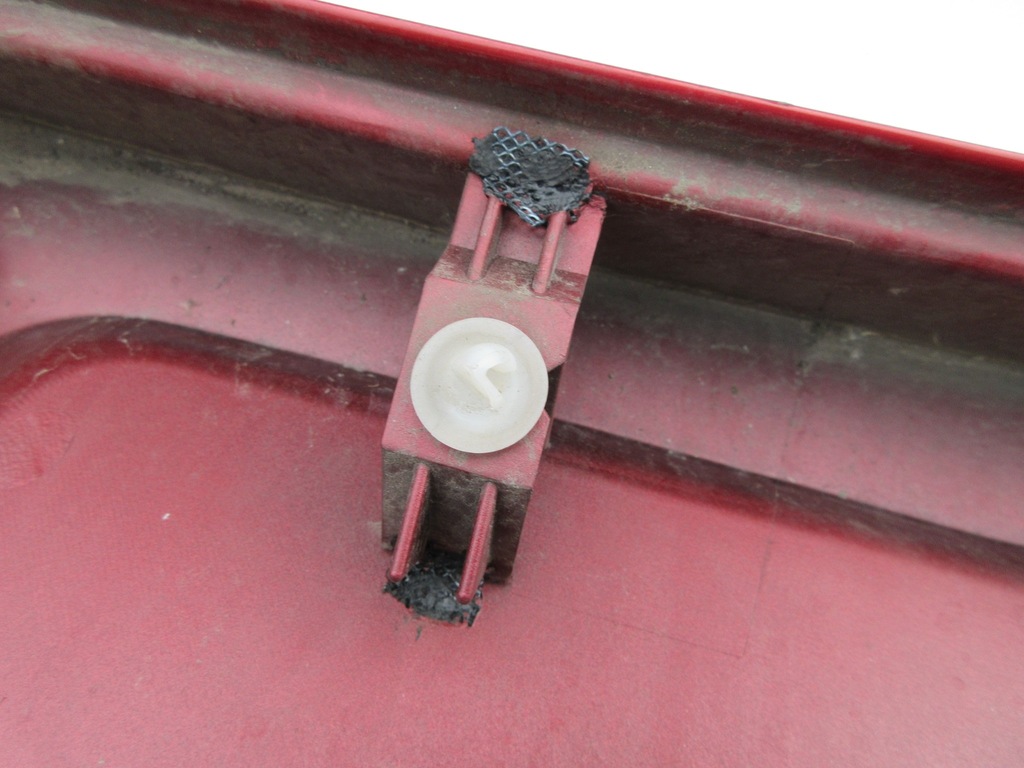 фото №7, Накладка крышки задняя citroen c4 picasso 06-