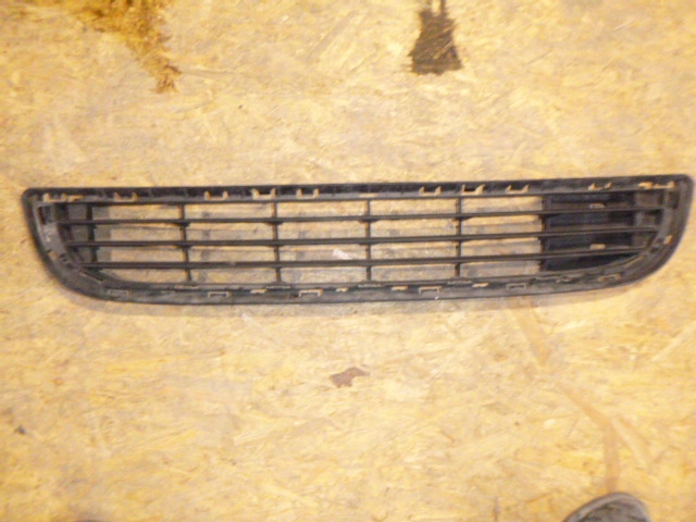 фото №1, Решётка бампера peugeot partner iii