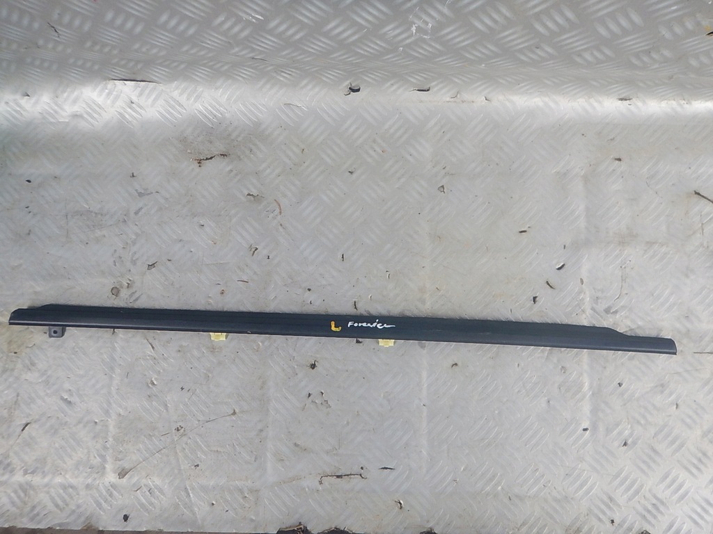 фото №1, Subaru forester ii lift 06- левая молдинг дверь задняя