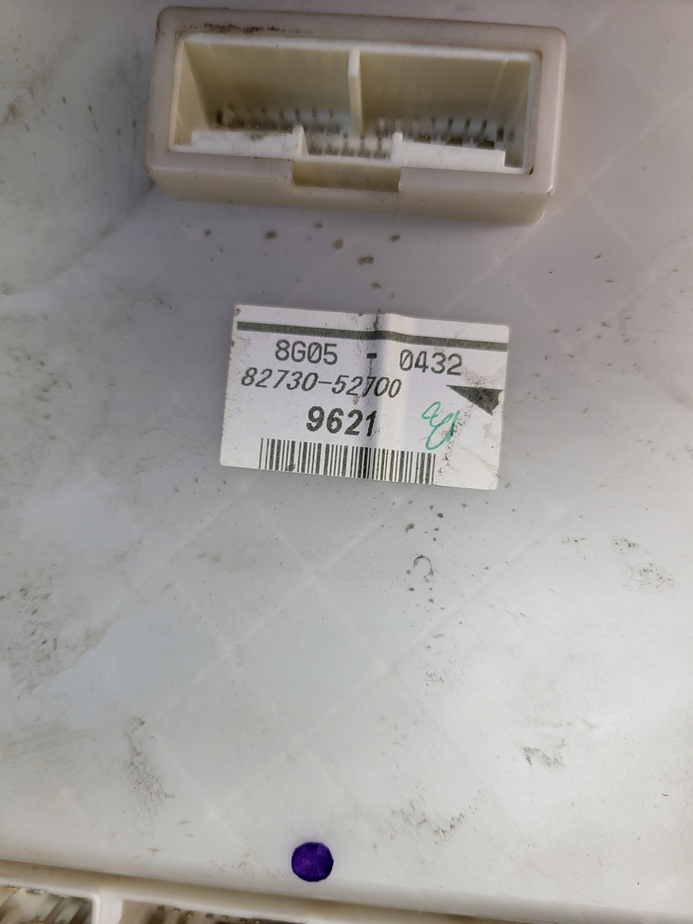 фото №8, Коробка запобіжників модуль bsi toyota yaris ii 82730-52700 32493-8f20 оригінальний номер