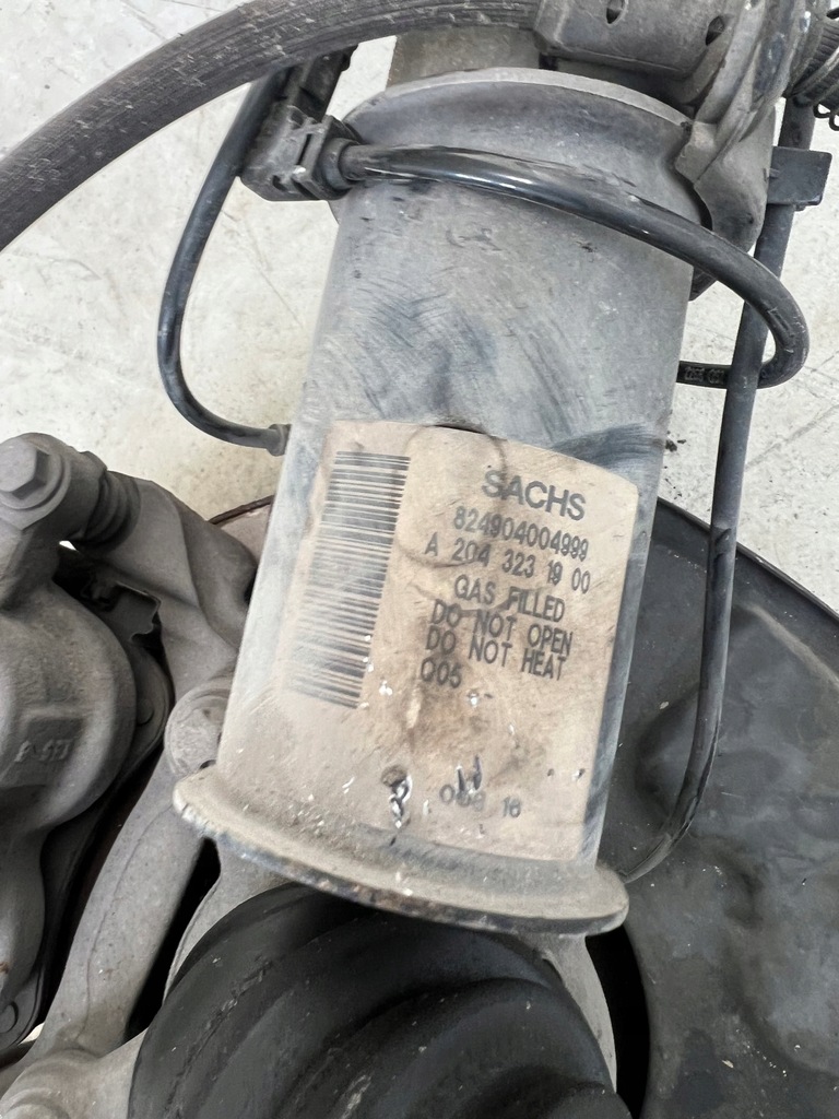 фото №5, Поворотний кулак підвіска ліва привідний вал mercedes glk 3.2