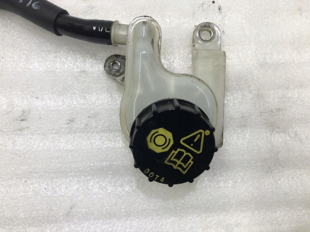 фото №2, Бачок усилителя ford fiesta mk7