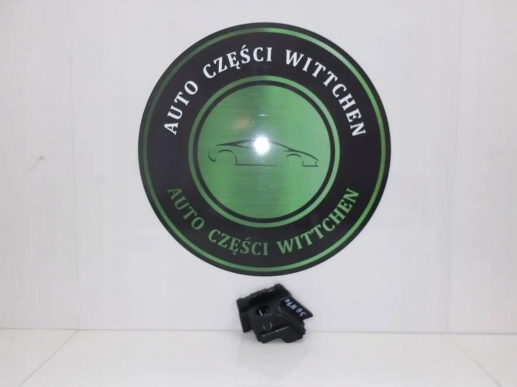 фото №1, Porsche taycan 9j1 кронштейн корзина датчик pdc перед