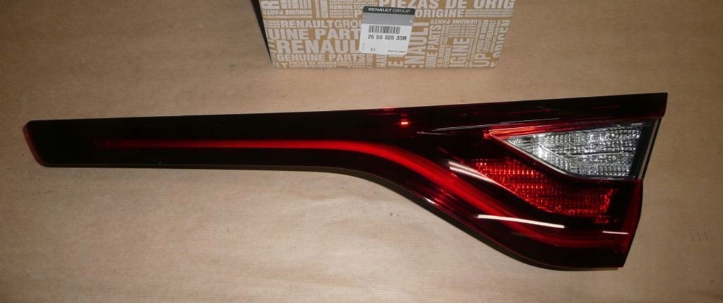 фото №1, Renault megane iv sedan лампа задня права w кришка