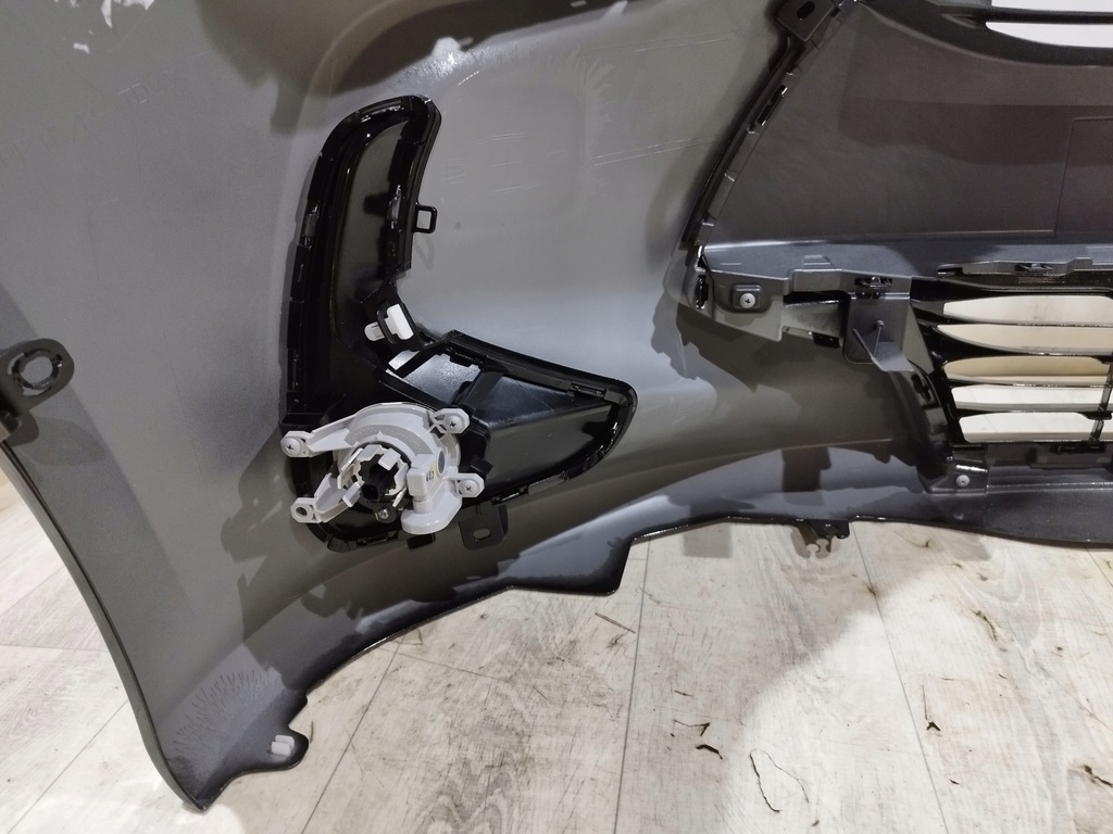 фото №7, Toyota yaris iv бампер перед kompletny 209