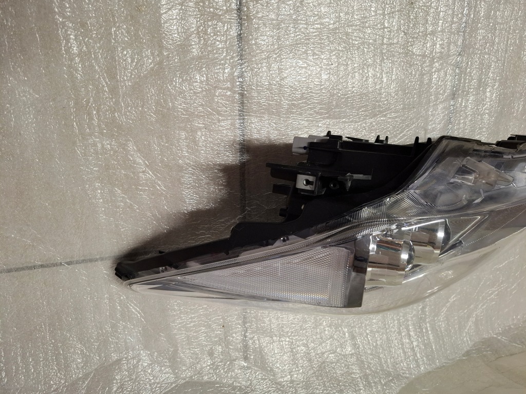 фото №6, Toyota prius iii lift левая лампа перед передняя full led eu !