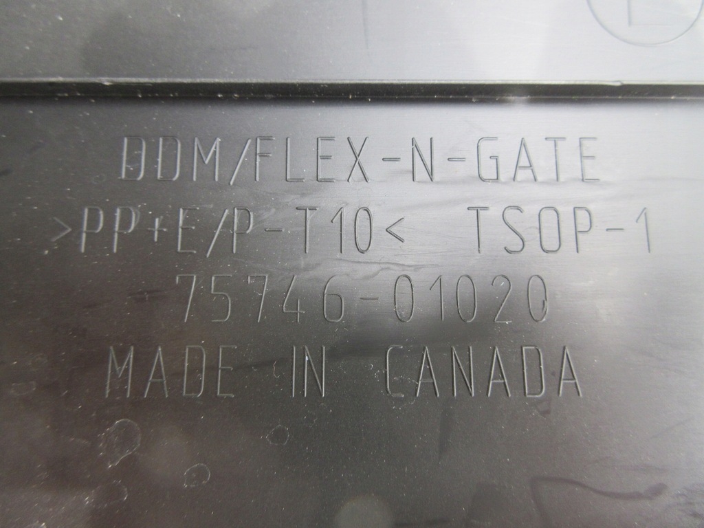 фото №7, Молдинг двері pontiac vibe toyota voltz 75746-01020