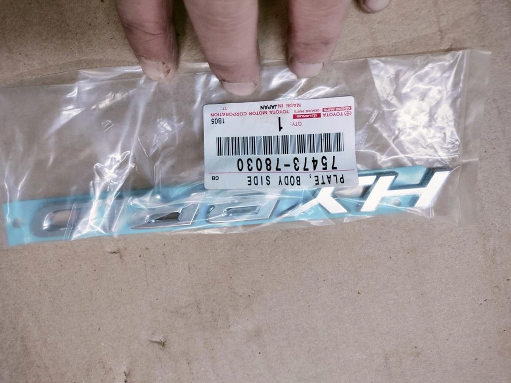 фото №1, Значок эмблема надпись hybrid lexus оригинал