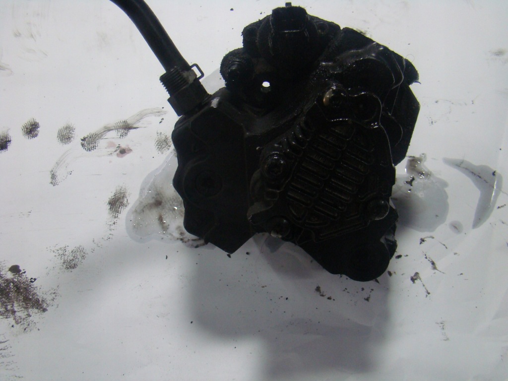 Насос впрыскная датчик master movano mascott 3,0 dci 03- 0445010094 с Разборки