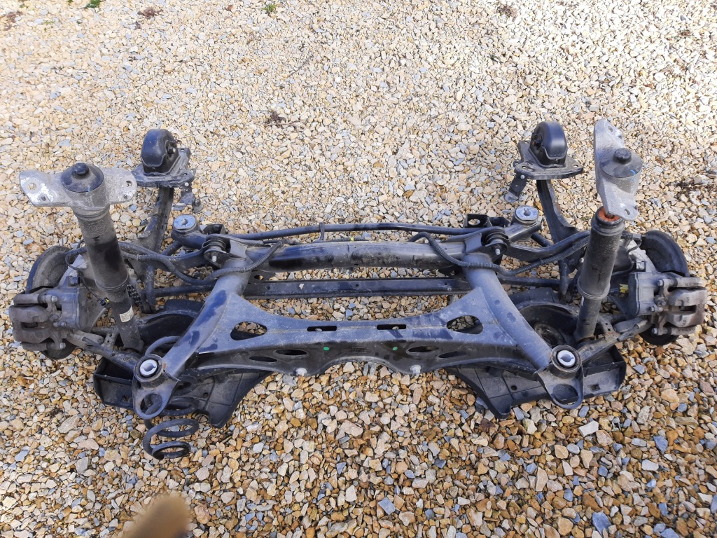 фото №1, Volvo xc40 ii подрамник задние подрамник подрамник 32269604