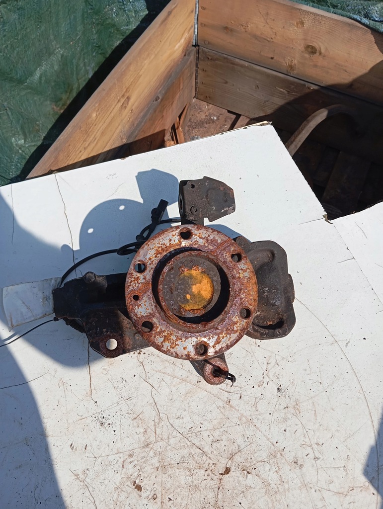 фото №3, Поворотный кулак ступица перед правая vw crafter sprinter