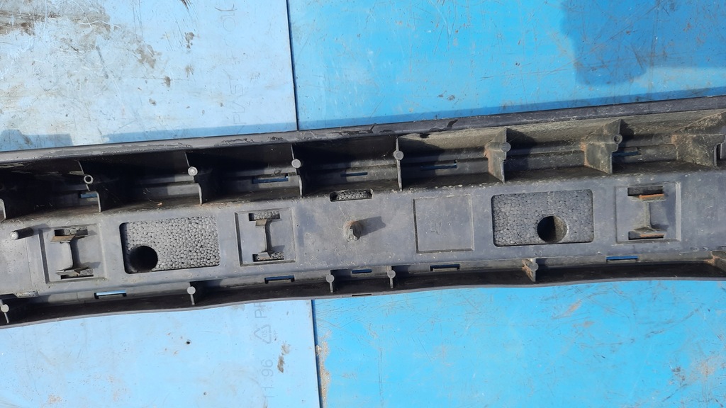 фото №8, Абсорбер перед volvo v40 00-04r