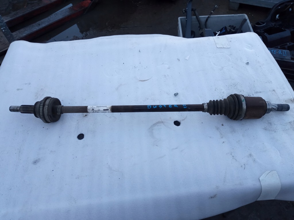 фото №1, Dacia оригинальный номер 396004652r приводной вал