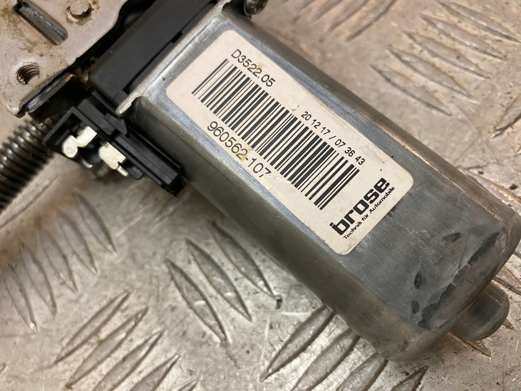 фото №5, Mercedes-benz gle amg w166 - c292 моторчик регулювання сидіння