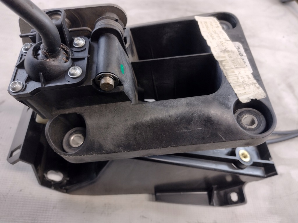 фото №10, Домкрат вибірник перемикання передач троси dodge caliber 2,0b 05062135ac