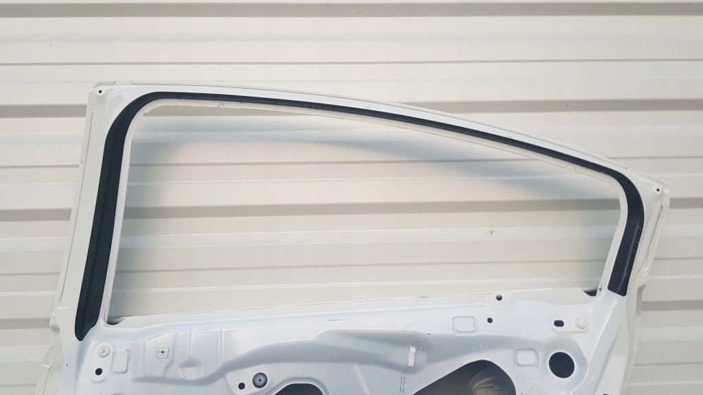 Купить Дверь задняя правое  задняя mazda 6 европа