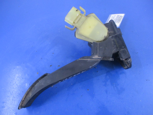 фото №3, Ford transit mk6 2.0di потенциометр педаль газа