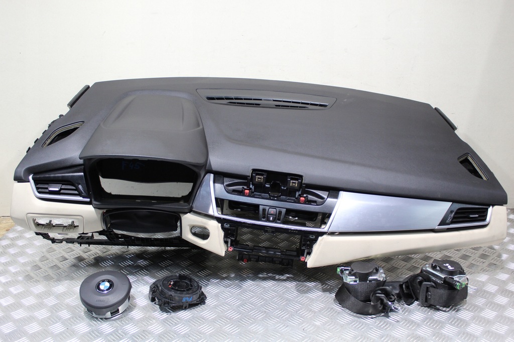 фото №1, Приборная панель консоль подушка безопасности подушки безопасности bmw 2 f45