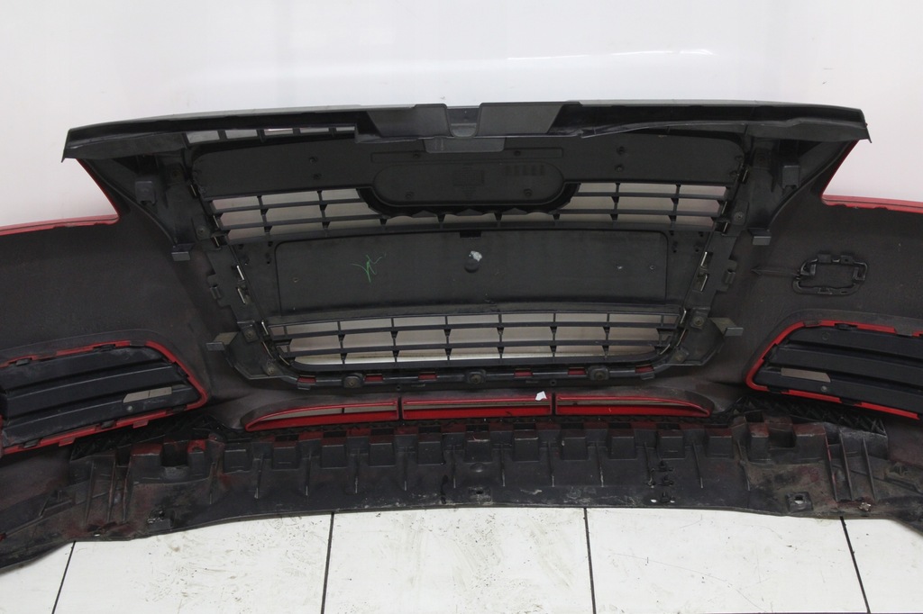 фото №12, Audi a3 8p lift 5d 08r- бампер перед передний ly3j