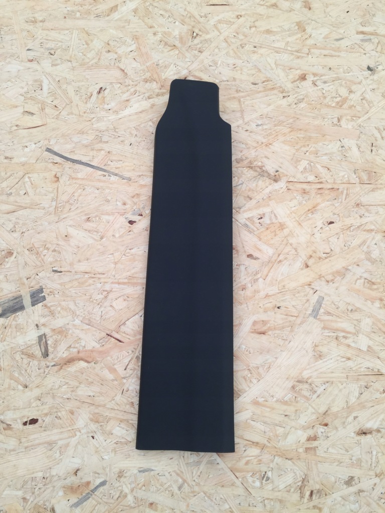 фото №2, Jeep gladiator 18 19 пластик верхний обивка