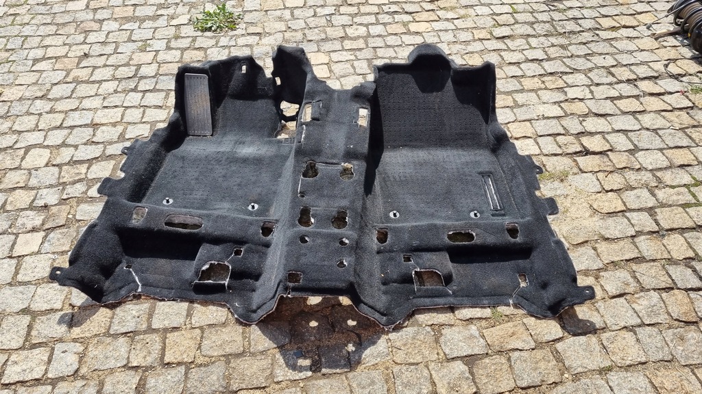 фото №1, Mazda cx30 обшивка коврик перед