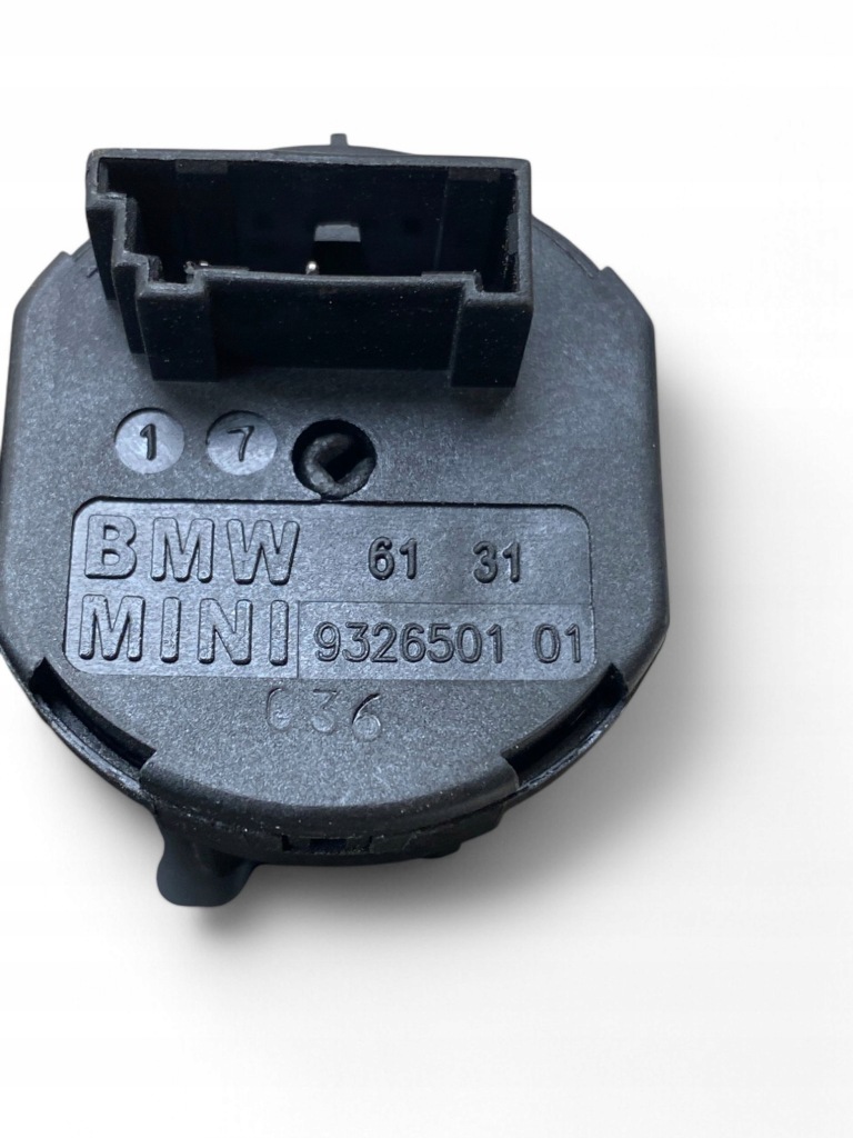 Купить Bmw x6m f86 выключатель подушки безопасности пассажира 9326501