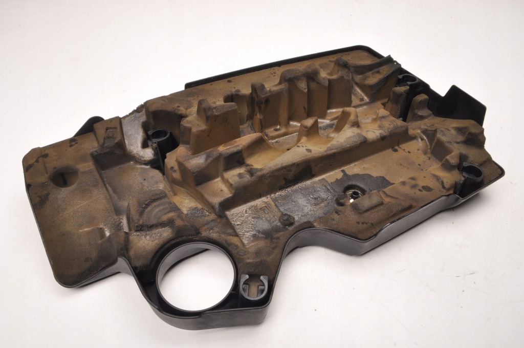 Opel mokka 1 1.6 cdti 136 km накладка крышка двигателя 55585497 с Разборки