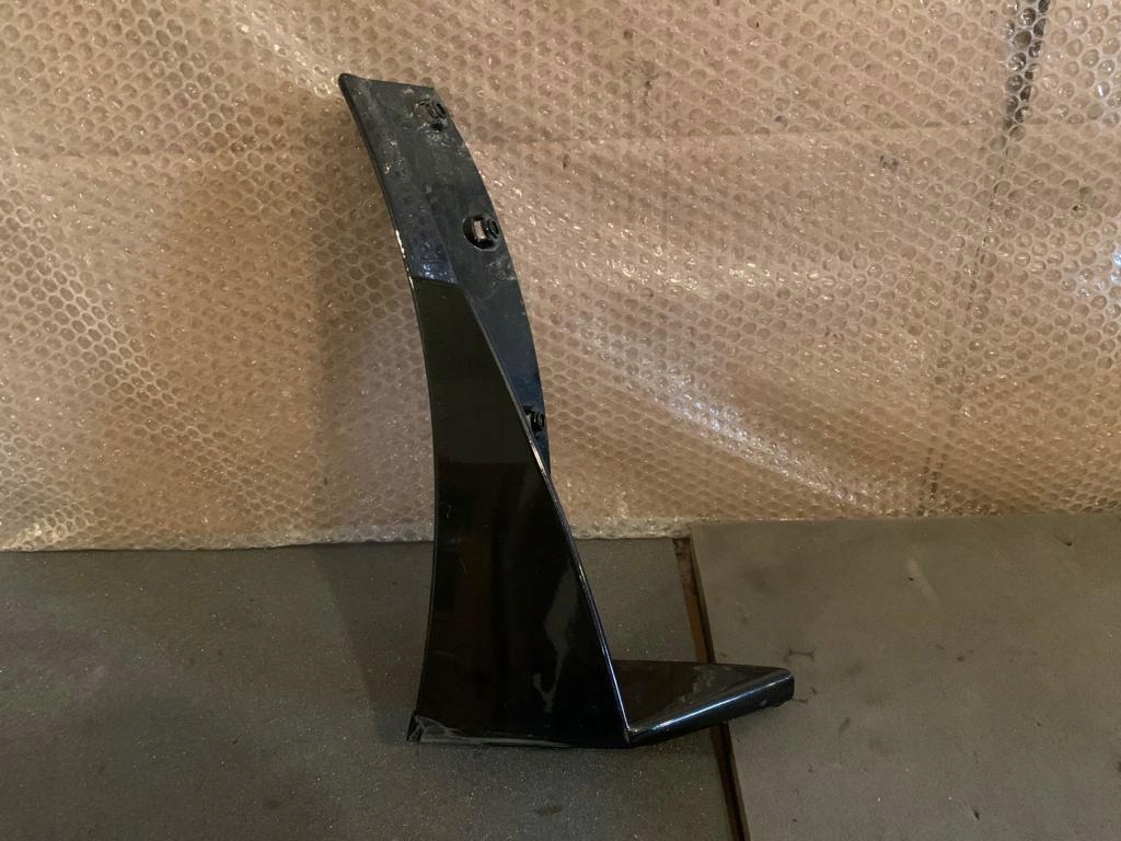 фото №1, Chevrolet corvette c7 накладка спойлер права перед